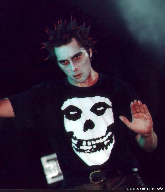 КОРОЛЬ И ШУТ - ПРЫГНУ СО СКАЛЫ