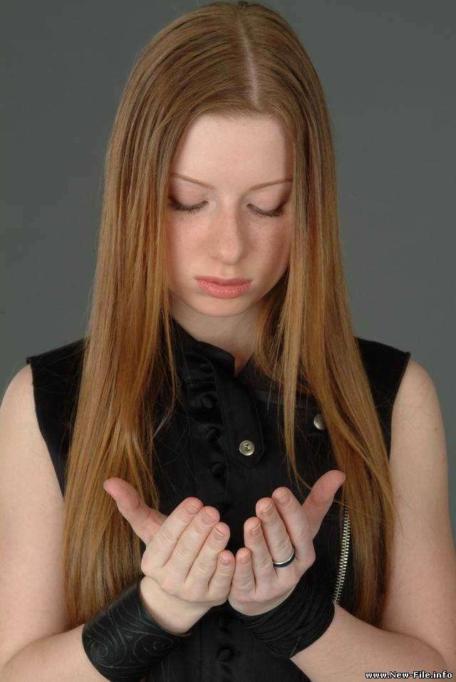 Юлия Савичева и Рома Речной - Корабли