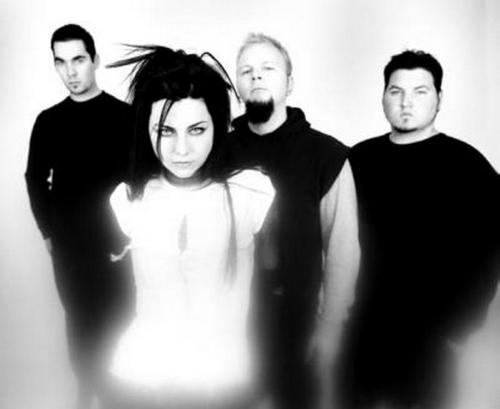 Evanescence - Taking Over Me