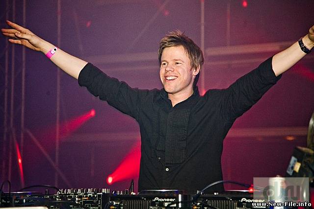 ferry corsten-radio crash