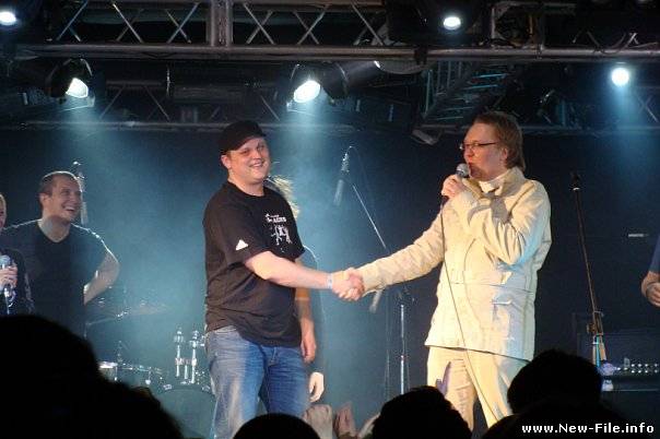 Владимир Половников vs. DJ Vitus - Не в формате