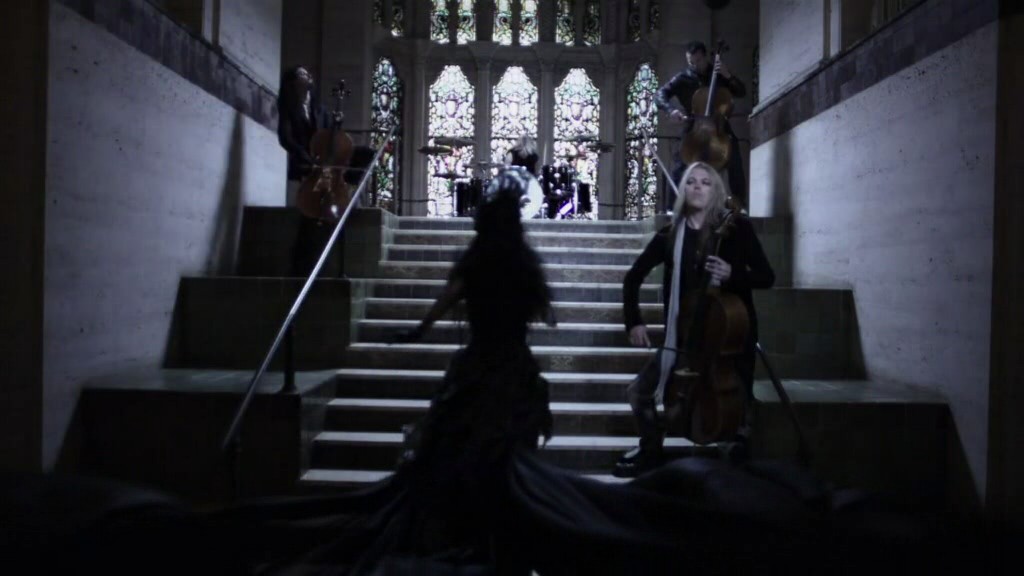 Apocalyptica feat. Gavin Rossdale - End of me