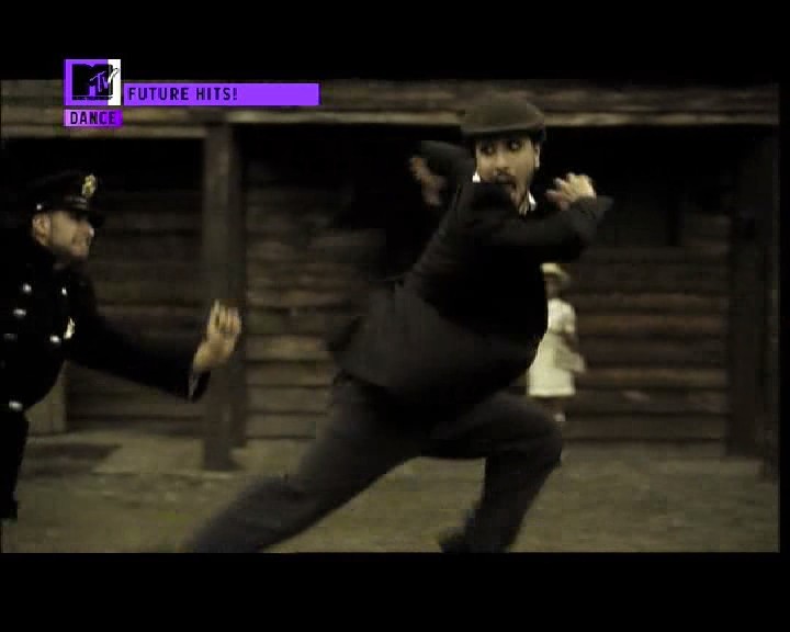 Yolanda Be Cool & Dcup - We No Speak Americano