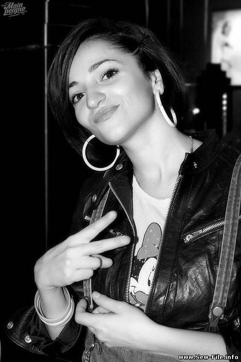 из т/с "Обреченная стать звездой". Теона Дольникова - Лишь ты