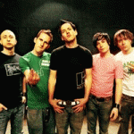 Simple Plan - Your Love Is A Lie скачать бесплатно